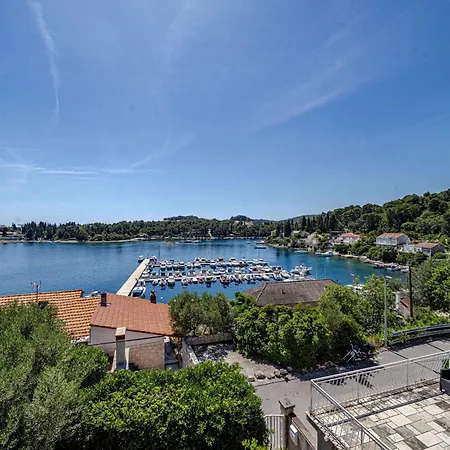 With Parking Space - 25323 Daire Korčula